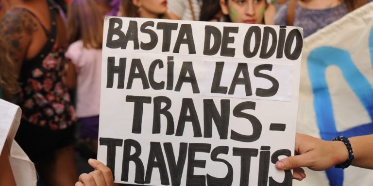Homofobia salteña | Preocupación por la violencia social hacia las personas travestis y trans