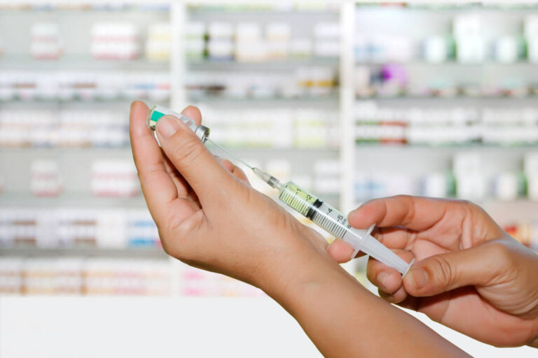 También en Salta | El lunes comienza la vacunación antigripal de PAMI en farmacias